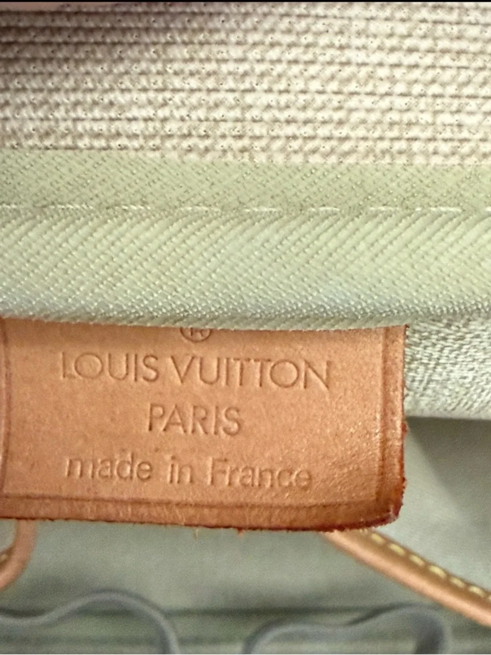 Louis Vuitton Vintage Deauville UNISEX includes Dust Bag, 🔐 & Crossbody strap